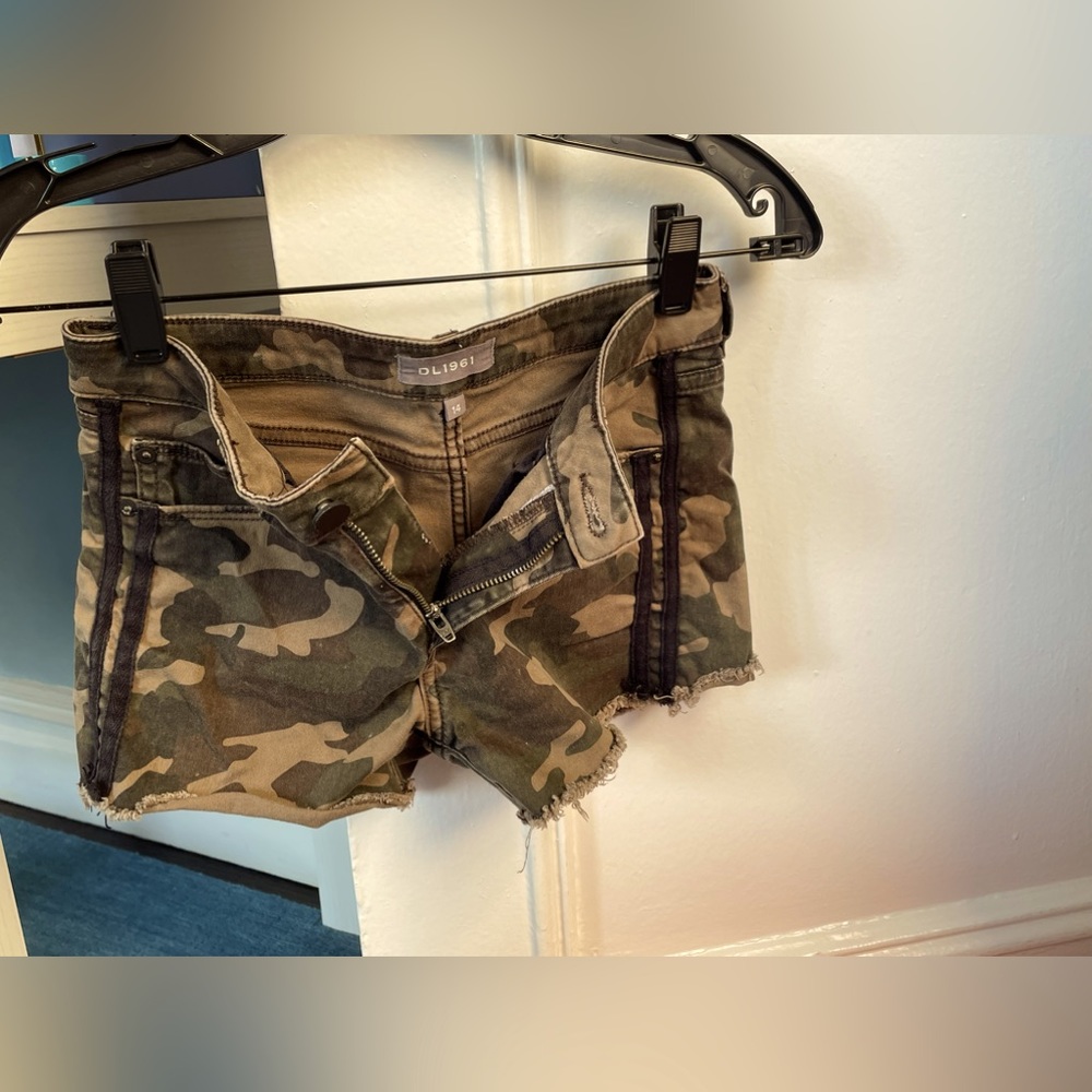 Lucy Jean shorts cool camo